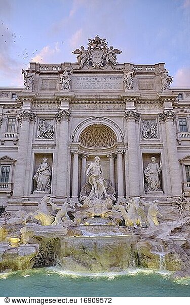 Trevi Fountain  Fontana di Trevi  Rome  Italy  Europe