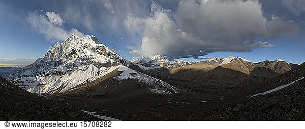 Tukuche Peak  Dhaulagiri Circuit Trek  Himalaya  Nepal