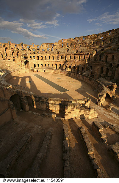 Tunesien  Kolosseum in El Djem