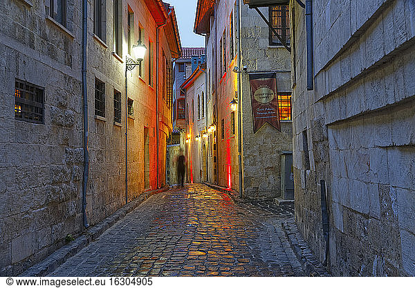 Turkey  Gaziantep  alley in old town in the evening