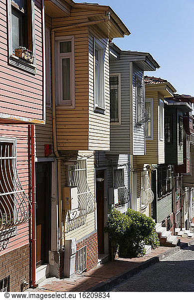 Turkey  Istanbul  Wooden houses with bay window