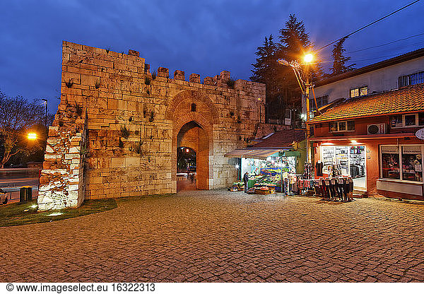 Turkey  Marmara Region  Bursa  gate in fortified wall