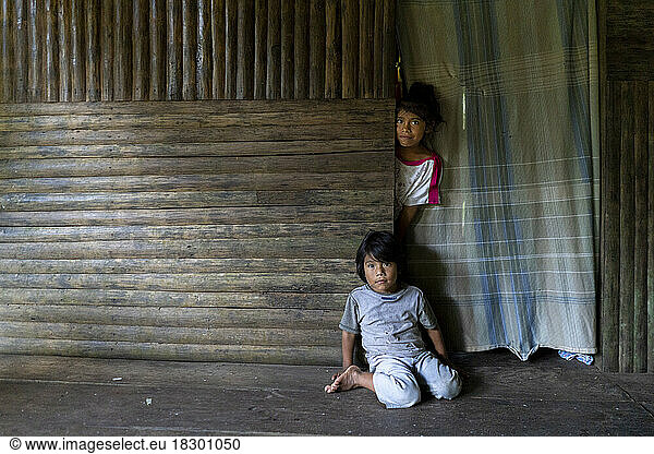 Two Rama children aged 4 and 7 at the entrance of their room. Nicaragua  San Juan de Nicaragua.