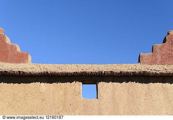 Typical adobe wall  Palmeraie de Skoura  Skoura  Morocco  Africa.