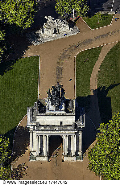 UK  London  Aerial view of Wellington Arch and Royal Artillery Memorial