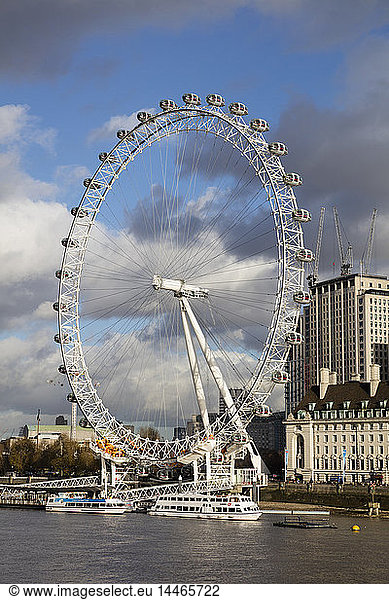 UK  London  River Thames  London Eye