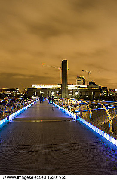 UK  London  view from Millennium Bridge to Tate Gallery of Modern Art