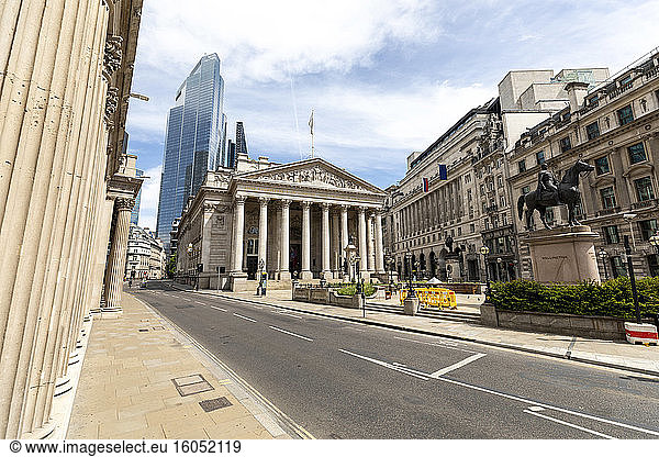 UK  London  View of the city with Bank of England and modern skyscrapers