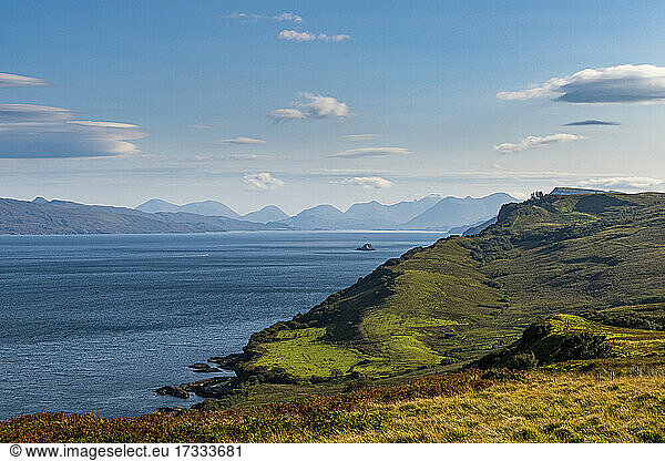 UK  Schottland  Küstenlandschaft der Isle of Skye