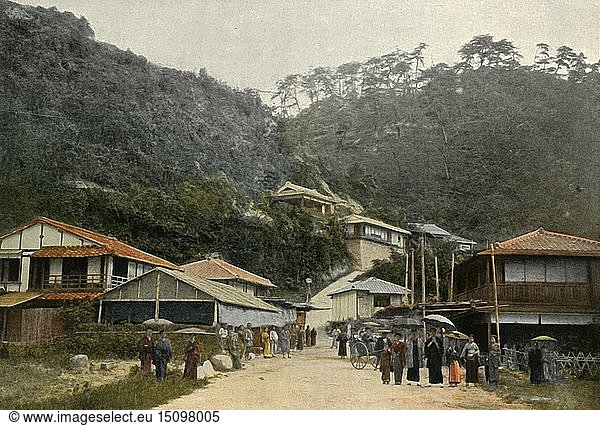 Une Rue A Nunobiki  Pres De Kobe   (Eine Straße in Nunobiki  nahe Kobe)  1900. Schöpfer: Unbekannt.