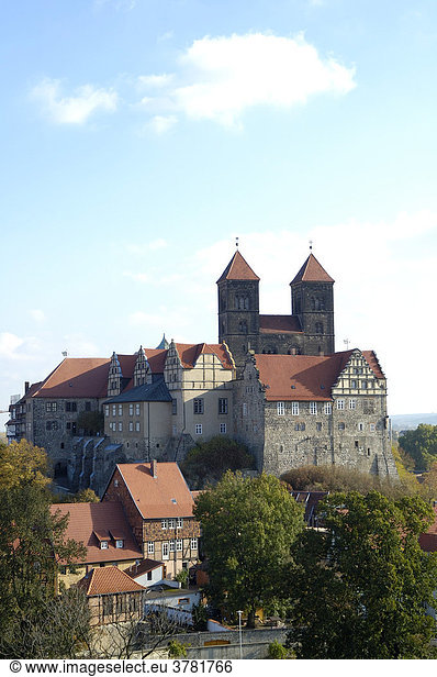 UNESCO-Welterbestätte Quedlinburg Deutschland  Sachsen-Anhalt Blick auf den Burgberg