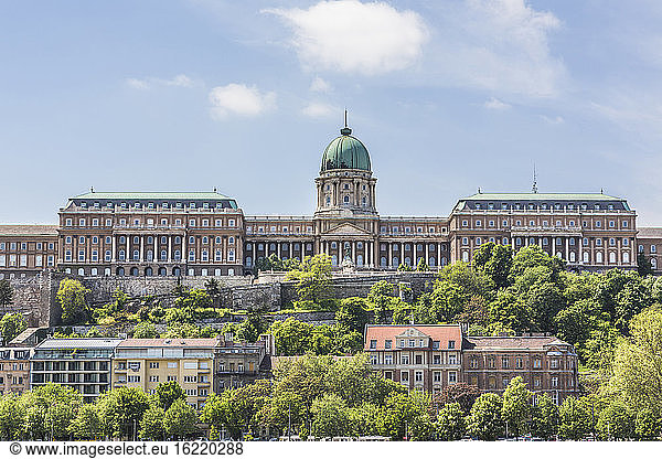Ungarn  Budapest  Blick auf die Budaer Burg
