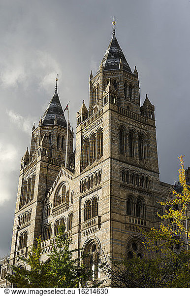 United Kingdom  London  View of Natural History Museum