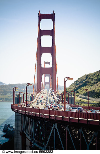 United States  California  San Francisco  View of Golden Gate Bridge at rush hour