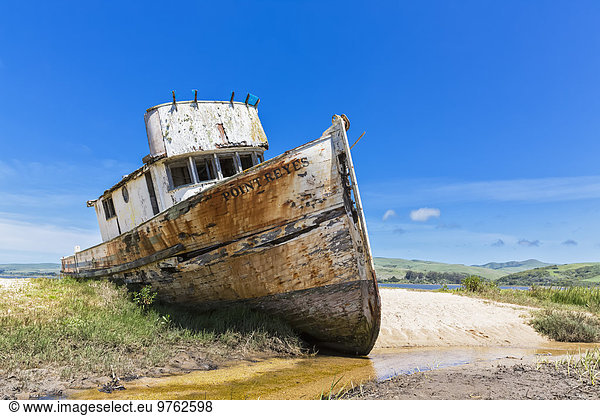 USA  California  Inverness  Tomales Bay with ship wreck