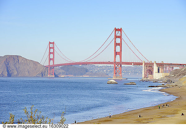 USA  California  San Francisco  Baker Beach and Golden Gate Bridge