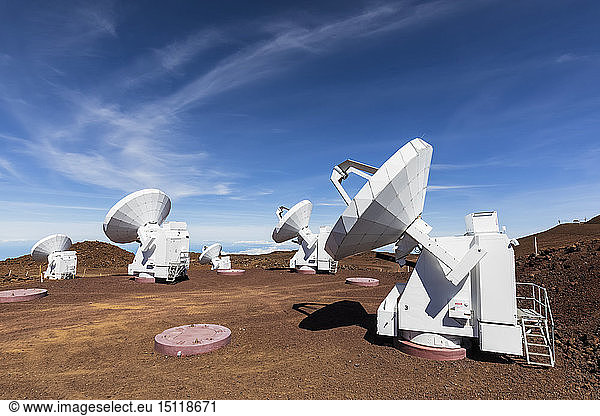 USA  Hawaii  Mauna Kea volcano  telescopes at Mauna Kea Observatories