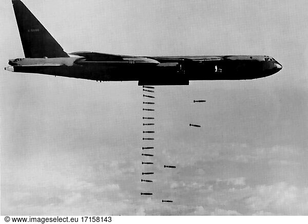 USA Louisiana -- 1960s -- A B-52D Stratofortress from the 93rd Bombardment Wing at Barksdale Air Force Base  La.   drops bombs. B-52Ds were modified in 1966 to carry 108  500-lb bombs while the normal conventional payload before was only 51. US Air Force photo -- Picture by Lightroom Photos / USAF *Best quality available.