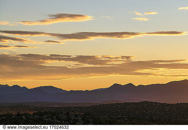 USA  New Mexico  Lamy  Abendhimmel über dem Galisteo Basin Preserve