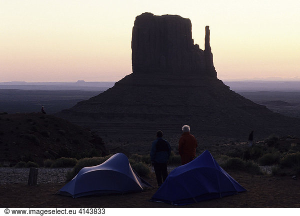 USA  United States of America  Arizona: Camp ground in the Monument Valley.Traveliing in a Motorhome  RV  through the west of the US.