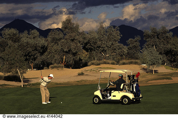 USA  United States of America  Arizona: golf cours in Phoenix. Hyatt Regency  Gainey Ranch Lakes Course.