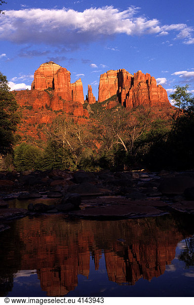 USA  United States of America  Arizona  Sedona: Red Rock Country  rock formation Cathedral Rock.