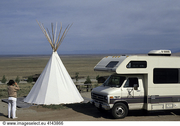 USA  United States of America  Colorado: Traveliing in a Motorhome  RV  through the west of the US.