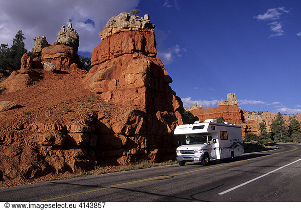 USA  United States of America  Utah: Red Rock Canyon Traveliing in a Motorhome  RV  through the west of the US.