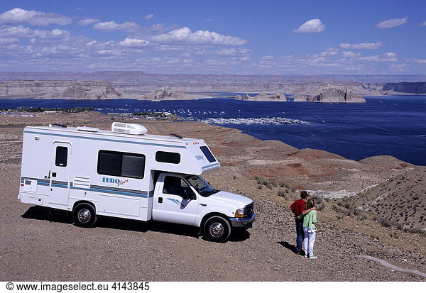 USA  Vereinigte Staaten von Amerika  Arizona: Lake Powell. Urlaub im Wohnmobil  Reise durch den Westen der USA.