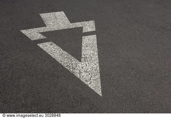 USA  White arrow sign  marking on street