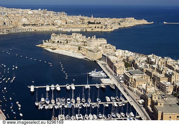 Valletta Hauptstadt Europa frontal Festung Malta Vittoriosa
