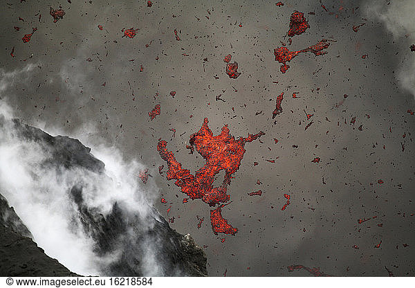 Vanuatu  Volcano eruption