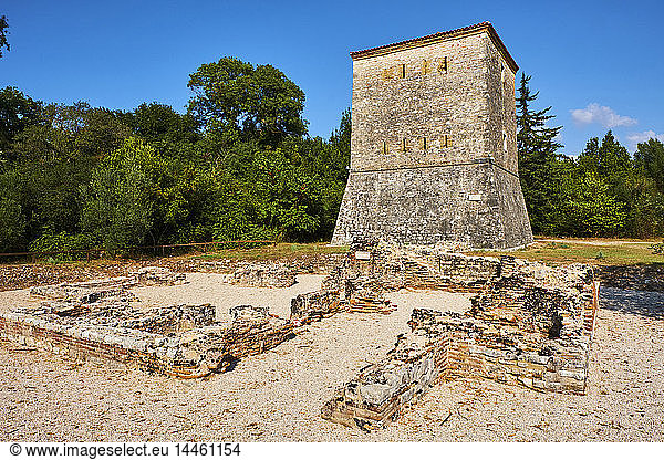 Venezianischer Turm  Ruinen der griechischen Stadt  Butrint  UNESCO-Weltkulturerbe  Provinz Vlore  Albanien