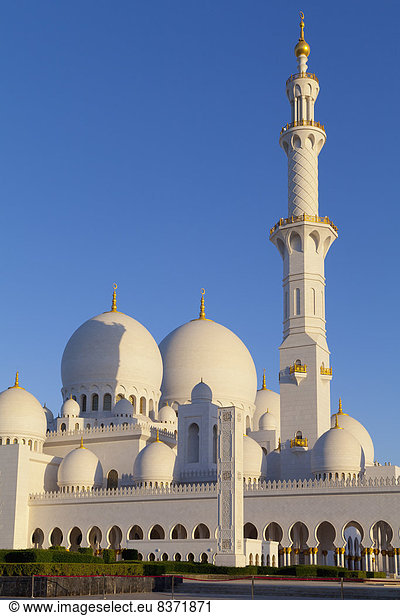 Vereinigte Arabische Emirate  VAE  Ehrfurcht  Moschee