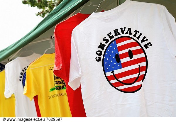 Vereinigte Staaten von Amerika  USA  Tag  Hemd  verkaufen  Unabhängigkeit  North Carolina