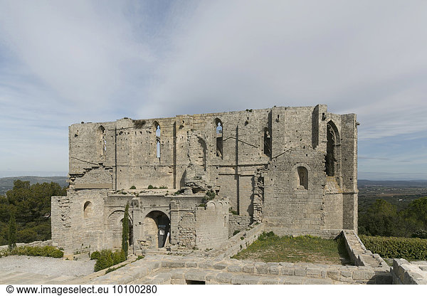 Verfallene Kathedrale St. Felix  bei Gigean  Languedoc-Roussillon  Frankreich  Europa