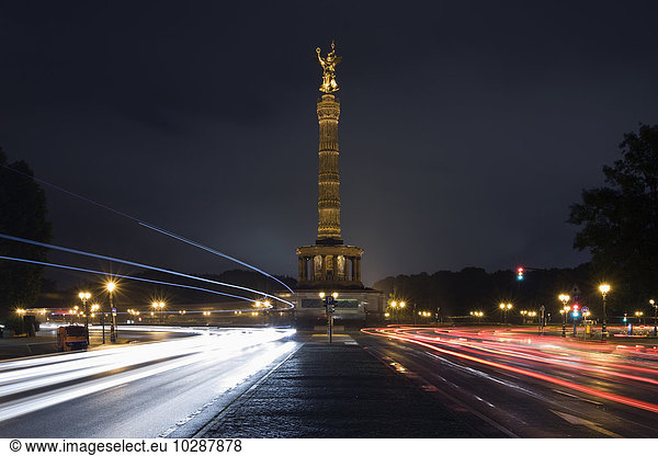 Victory Column at night  Berlin  Germany