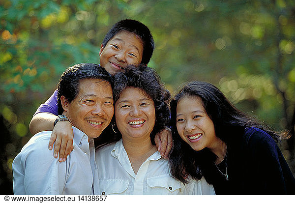 Vietnamese American family