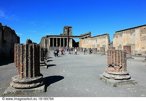 View from the interior onto the podium of the basilica  Pompeii  ancient city in Campania on the Gulf of Naples  buried during the eruption of Mount Vesuvius in 79 AD  Italy  Europe