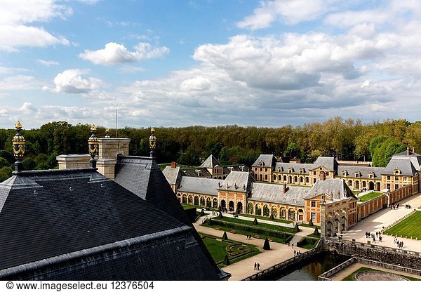 View from Vaux-le-vicomte castle.