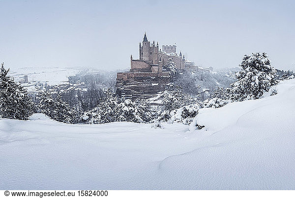 View of Alcazar Castle in winter  Castilla y Leon  Segovia  Spain