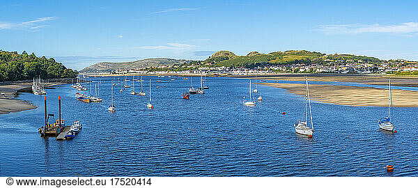 View of boats of the Conwy River  Conwy  Gwynedd  North Wales  United Kingdom  Europe