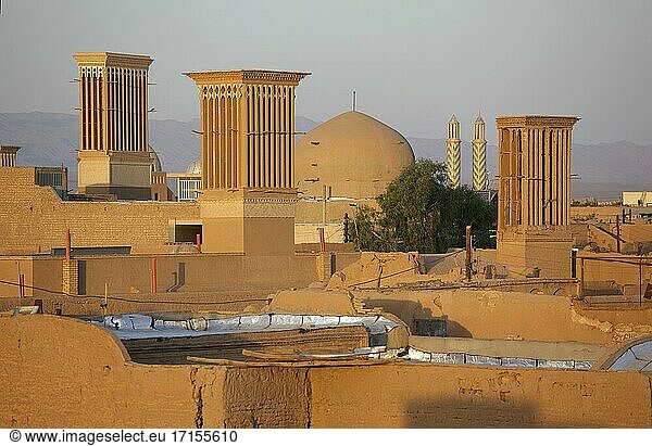 View of the city with traditional Windcatchers (Badgir)  Yazd  Iran.