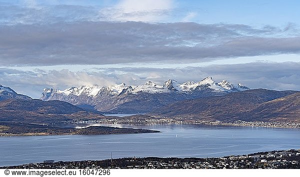 View of the mountains on the northern island Kvaloya  Finnmark  Norway  Europe