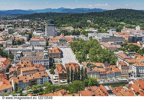 View over the old town of Ljubljana to the square Kongresni trg (Congress Square). At the Congress Square are the buildings of the Trinity Church  the university and the Slovenian Philharmonic  Ljubljana  Slovenia  Europe.