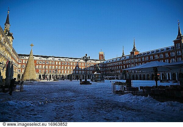 Views of Snowy Plaza Mayor Square with people taking pictures and enjoying on January 11  2021 in Madrid  Spain. Storm Filomena brought more than 50cm of snow to the Spanish capital  the most in decades.