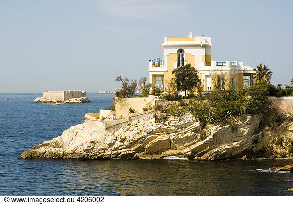 Villa am Meer an der Corniche du President John Fitzgerald Kennedy  Marseille  Provence-Alpes-Cote d'Azur  Frankreich