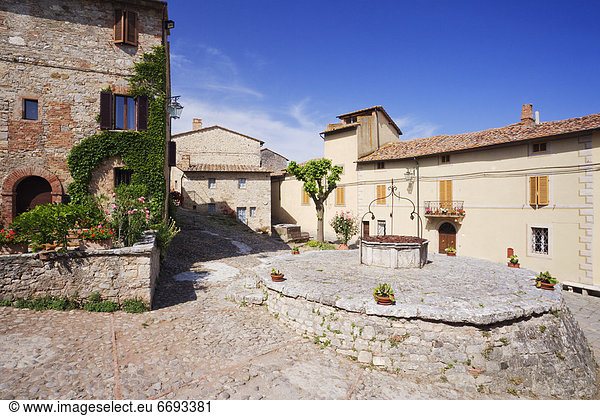 Village Square and Well at Rocca D'Orcia