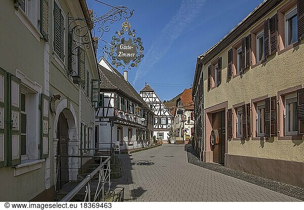 Village street in the wine village of St. Martin  Südliche Weinstraße  Palatinate  Rhineland-Palatinate  Germany  Europe