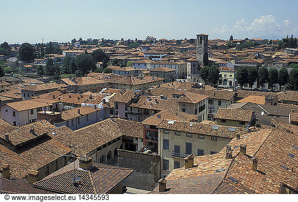 village view  palazzolo sull´oglio  italy